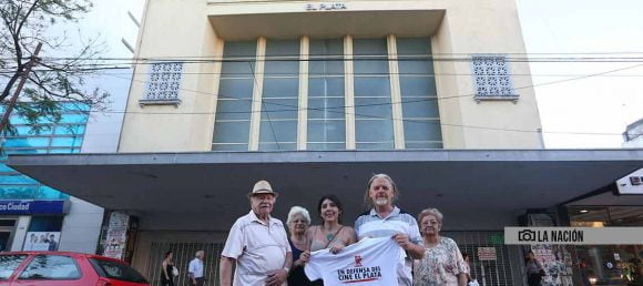 Cine el Plata con vecinos