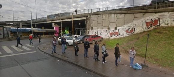 parada de colectivo liniers