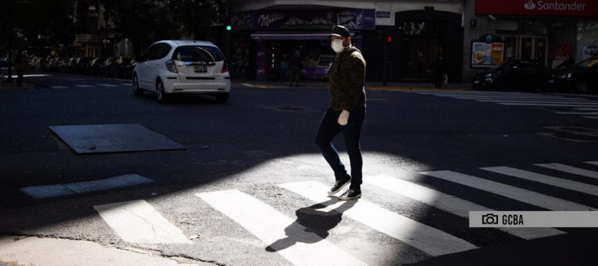 Dejará de ser obligatorio el uso de tapabocas al aire libre
