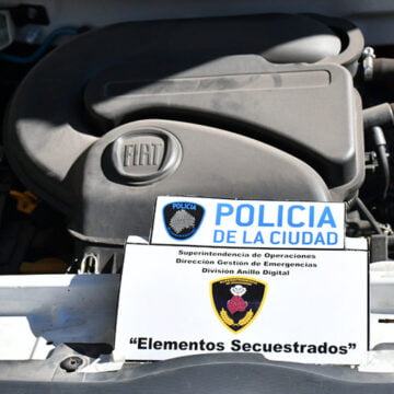 Detuvieron a un hombre que manejaba una camioneta robada en Mataderos