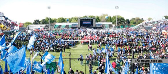 Clausuraron la cancha de Chicago luego de un acto político