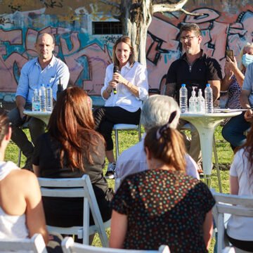 Mataderos: vecinos se reunieron con funcionarios de Espacio Público e Higiene