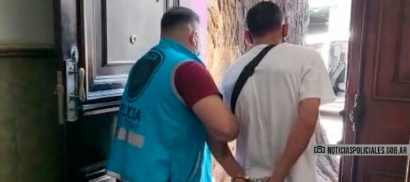 Arrestaron a un hombre por violencia de género en Mataderos