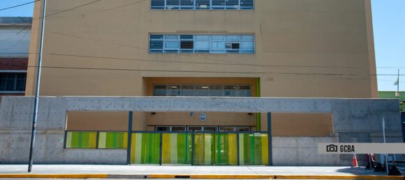 Inauguraron un nuevo edificio escolar en Mataderos