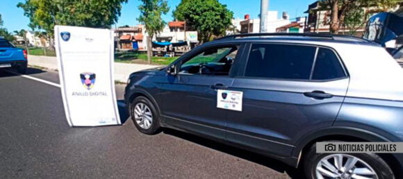Detuvieron a un hombre con un auto mellizo en Liniers