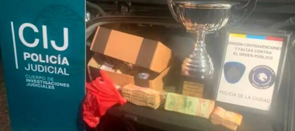 Clausuraron al Deportivo Español por un campeonato de fútbol ilegal