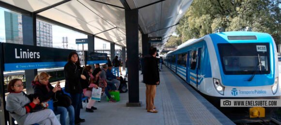 Tren Sarmiento: Construirán un nuevo andén en Liniers
