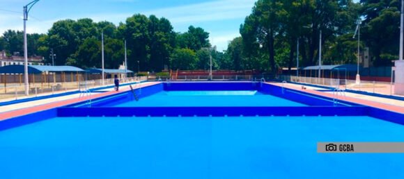 Comienza la temporada de pileta en la Ciudad: las opciones de la Comuna 9