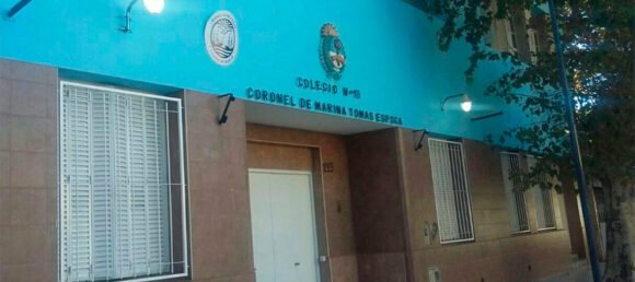 La Escuela de Educación Media 1 de Liniers se llamará “Caídos de Malvinas”