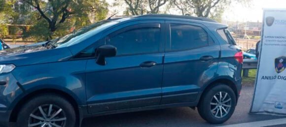 Detuvieron en General Paz a un menor que circulaba con una camioneta robada