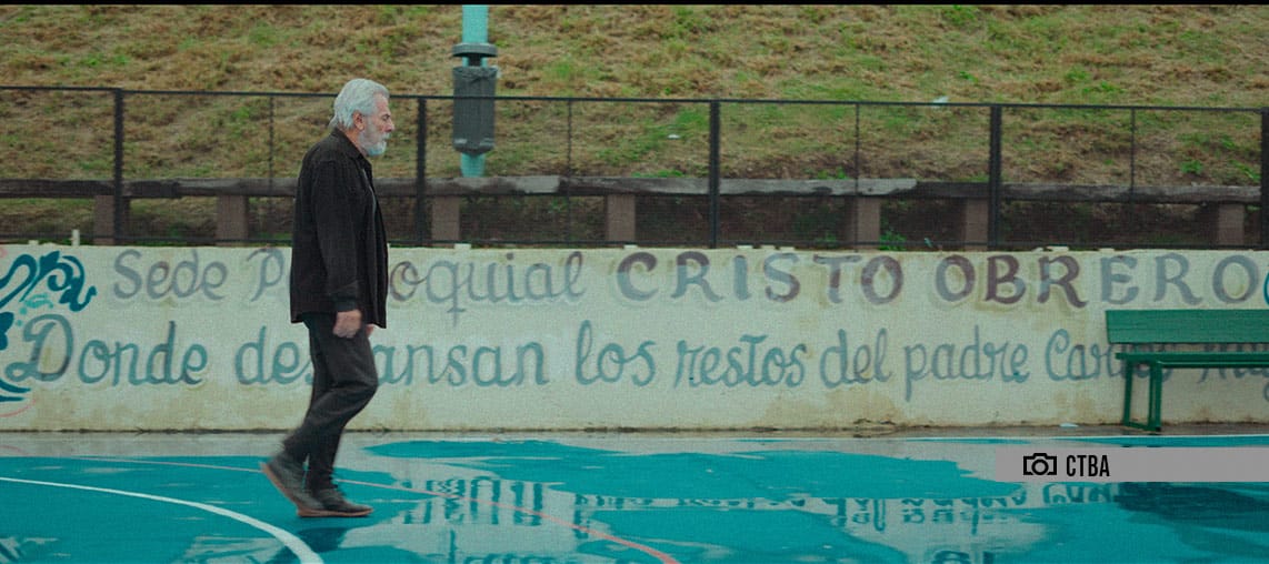 2916 Homenaje a Carlos Mugica en el Cine Teatro El Plata