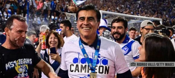 Quinteros dejó de ser el DT de Vélez