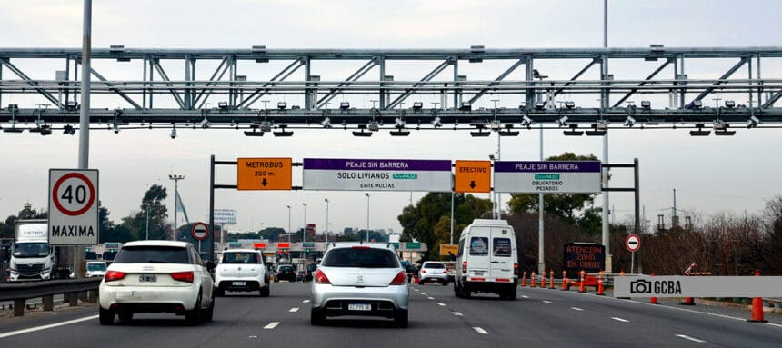Ya funciona el pórtico de peaje inteligente en la Autopista Perito Moreno
