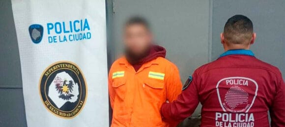 Dos ladrones detenidos in fraganti y 50 celulares recuperado en Liniers