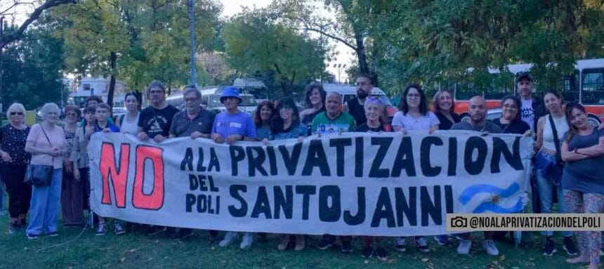 Festejos en Liniers por la restitución del Polideportivo Santojanni