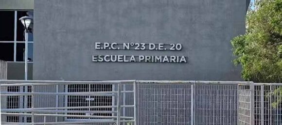 Escuela N° 23 DE 20