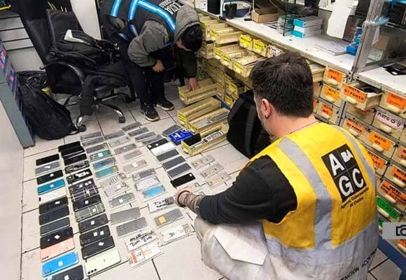 Liniers, en la mira por el negocio de celulares robados
