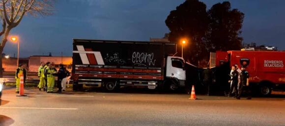 Falleció un camionero tras perder la conciencia sobre la General Paz