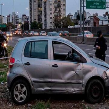 Persecución en Liniers: tres detenidos en un auto robado